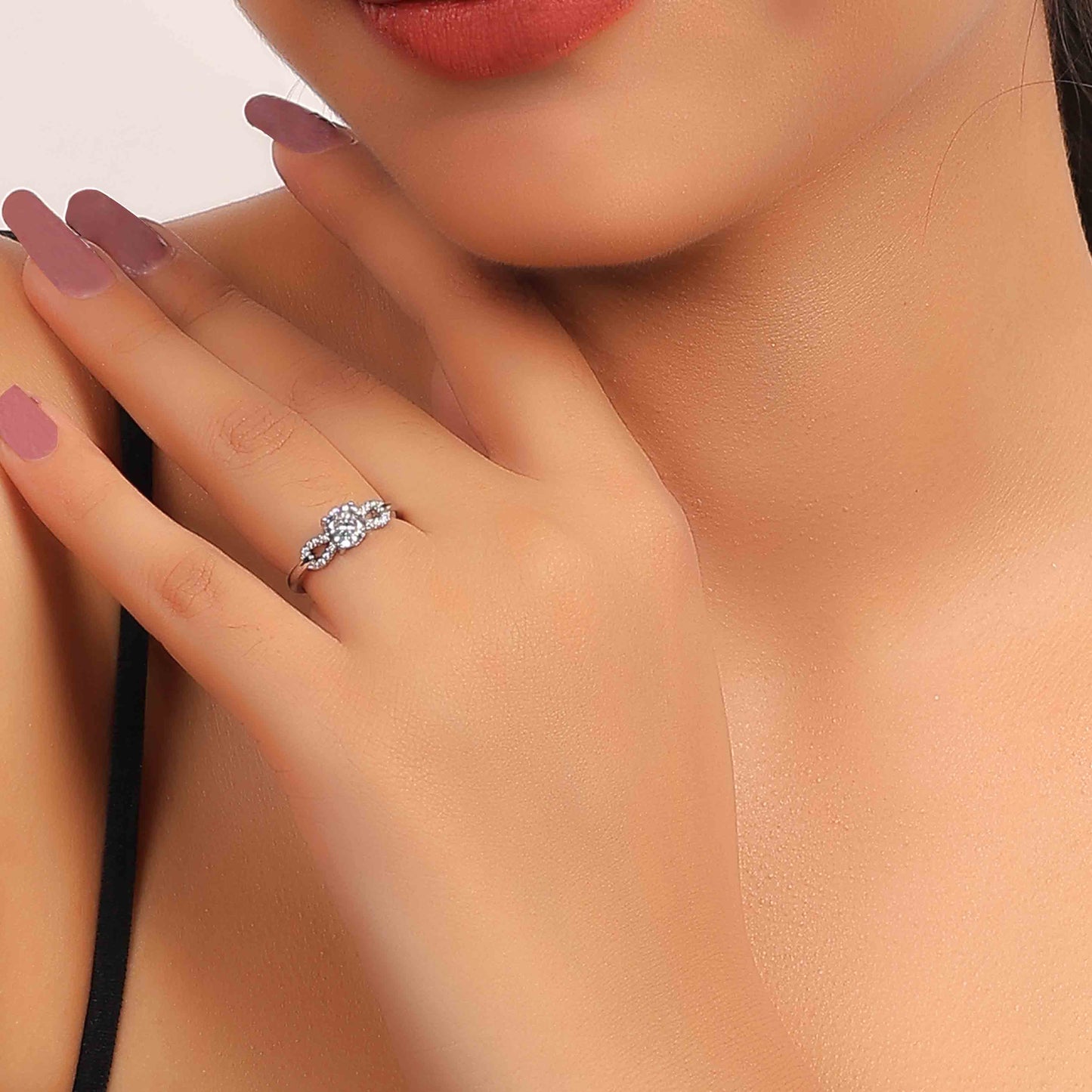 Aryna Radiant Ribbon Silver Ring