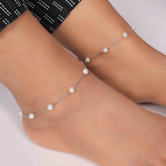 Aryna Delicate Pearl Silver Anklet