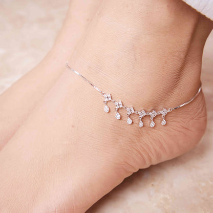 Floral Dewdrop Silver Payal
