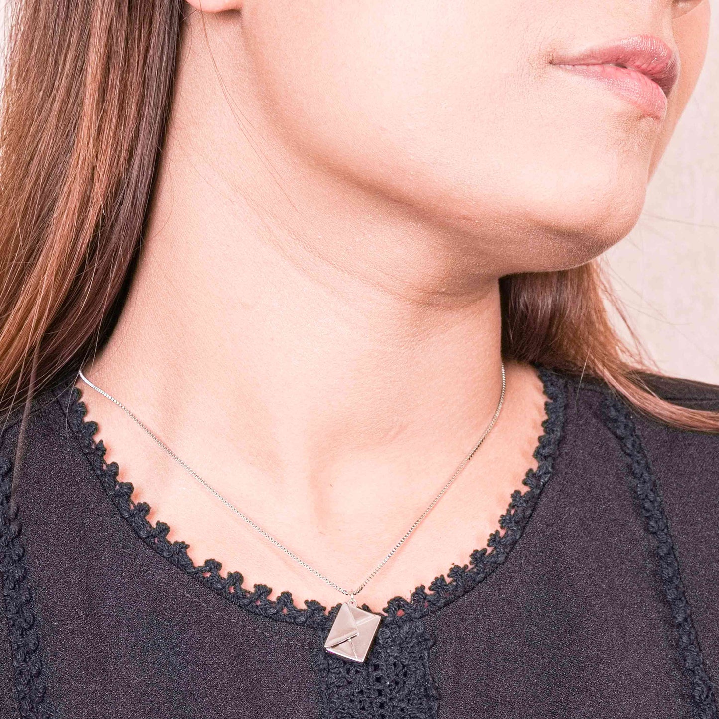 Secret Sleek Silver Chain Pendant