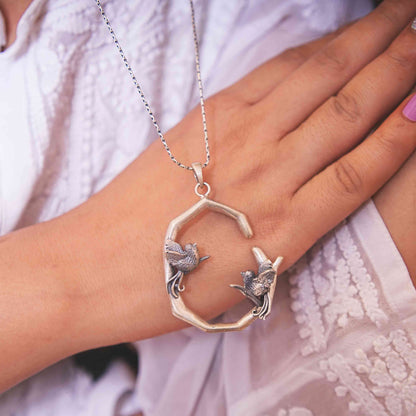 Lovebird Serenity Silver Chain Pendant