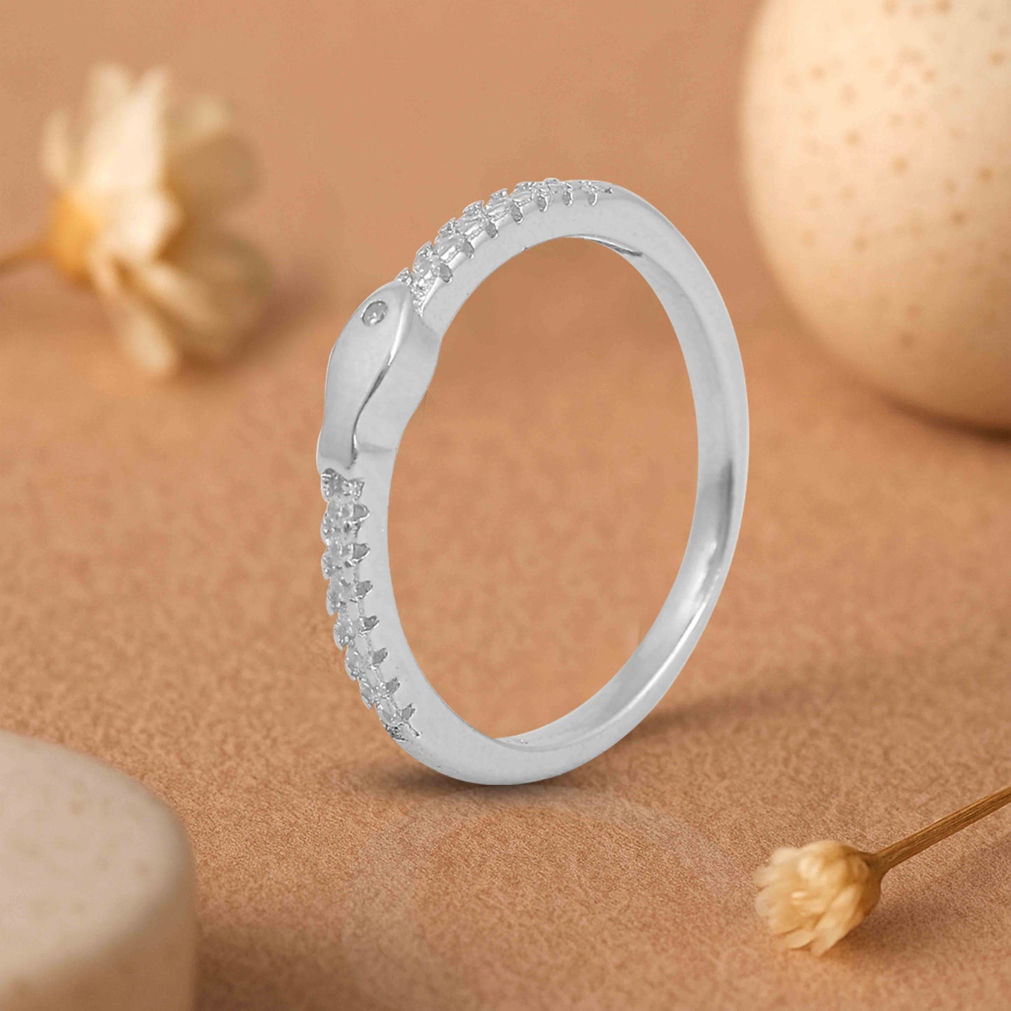 Aryna Stardust Ring
