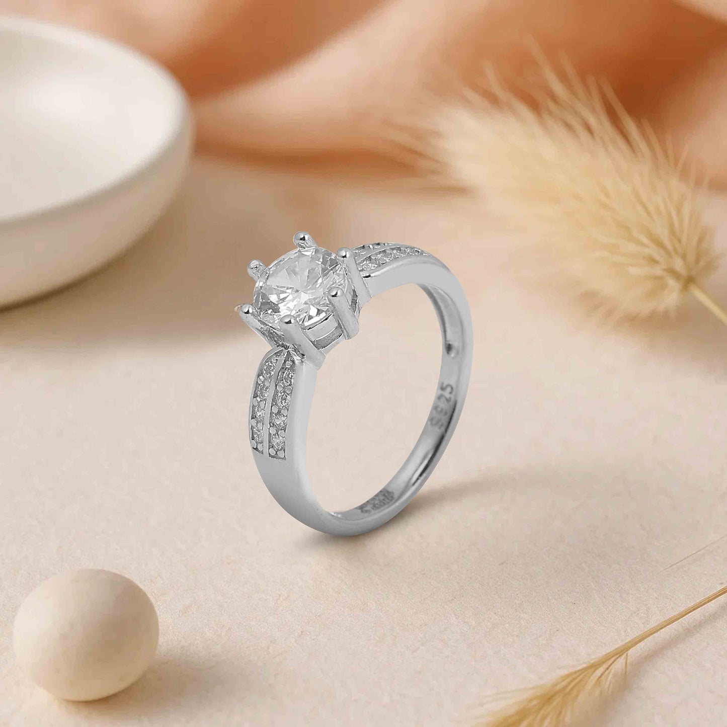 Aryna Classic Solitaire Sparkle Silver Ring