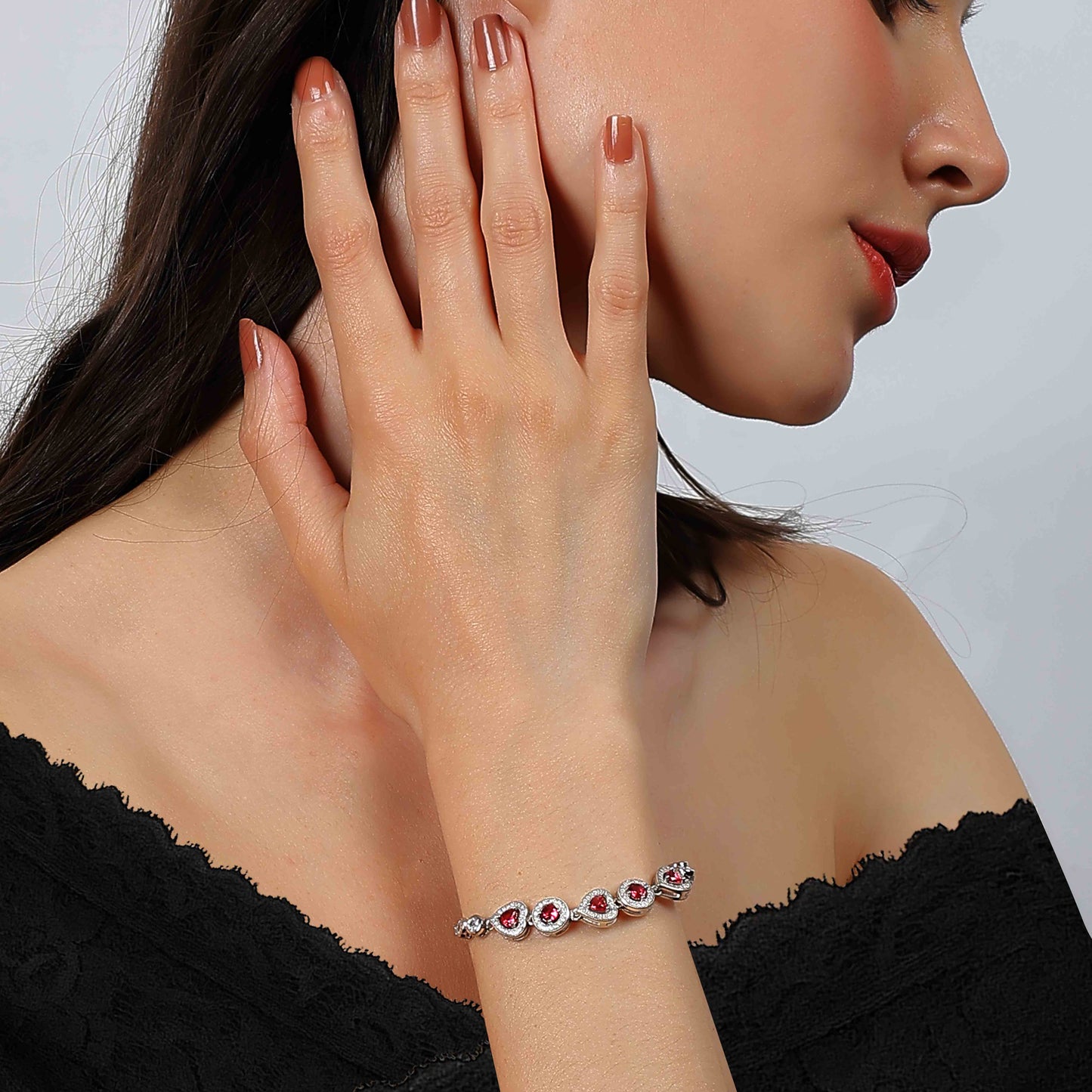 Aryna Heartfelt Silver Bracelet