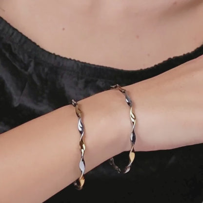 Aryna Twisted Elegance Silver Bangle