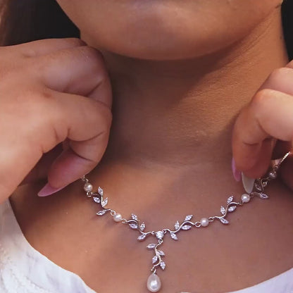 The Pearl Vine Silver Set